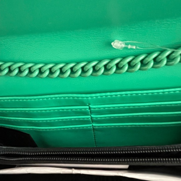 NWT Kurt Geiger Mini Brixton Crossbody Blue Lock Drench Patent Leather Shoul… - Picture 8 of 8